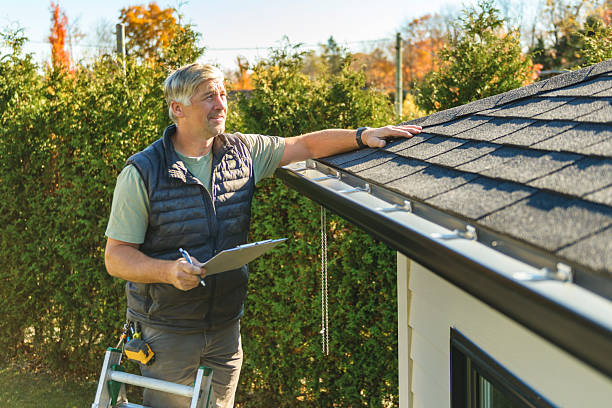 Professional Metal Roofing technician working in Baxter, MN